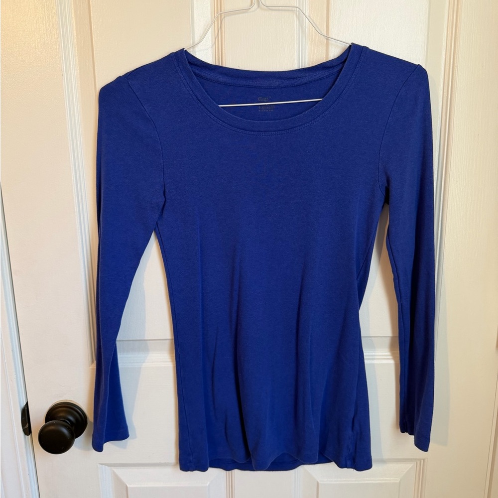 Women's Blue Long Sleeve Top